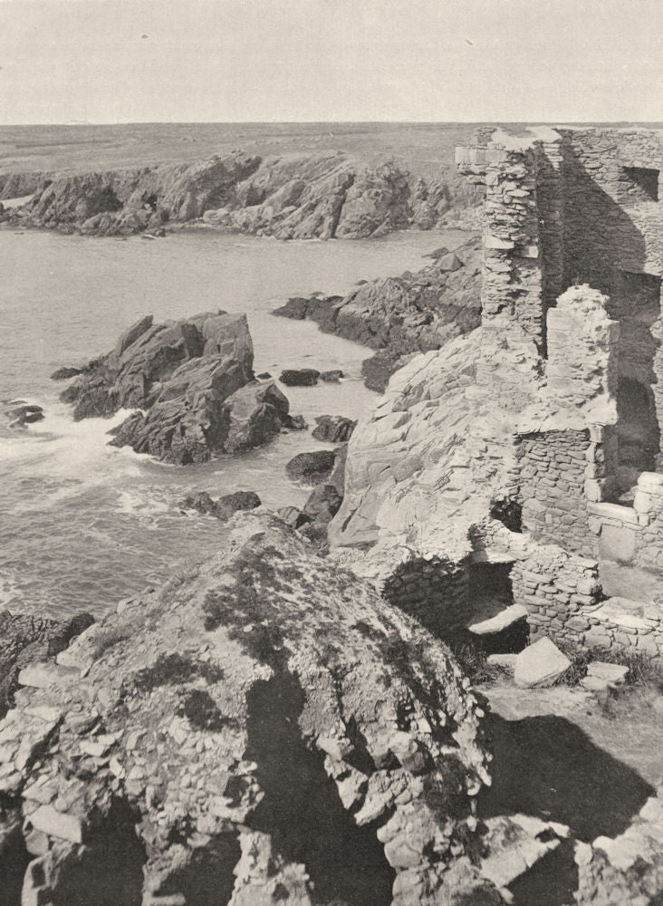 VENDÉE. Ile d'Yeu- Côte sauvage vue du vieux château 1904 old antique print